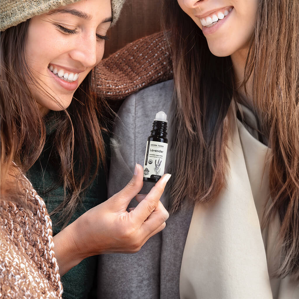 Aroma Tierra Organic Lavender Roll-on oil best essential oil calm babies, and heal wounds.