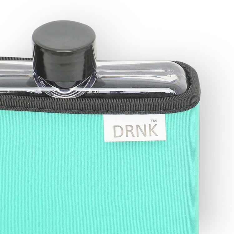 Tritan slim water bottle with Tiffany Blue sleeve (500 ml)