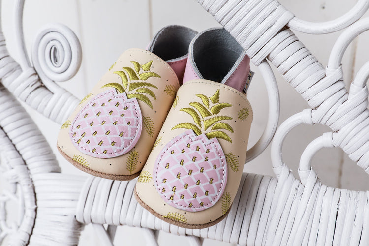 Lait et Miel - Pineapples - slip-on shoes